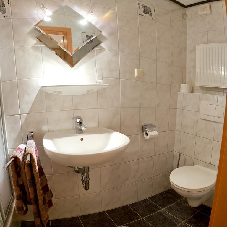 Almehof Thoene Bueren  Chambre photo