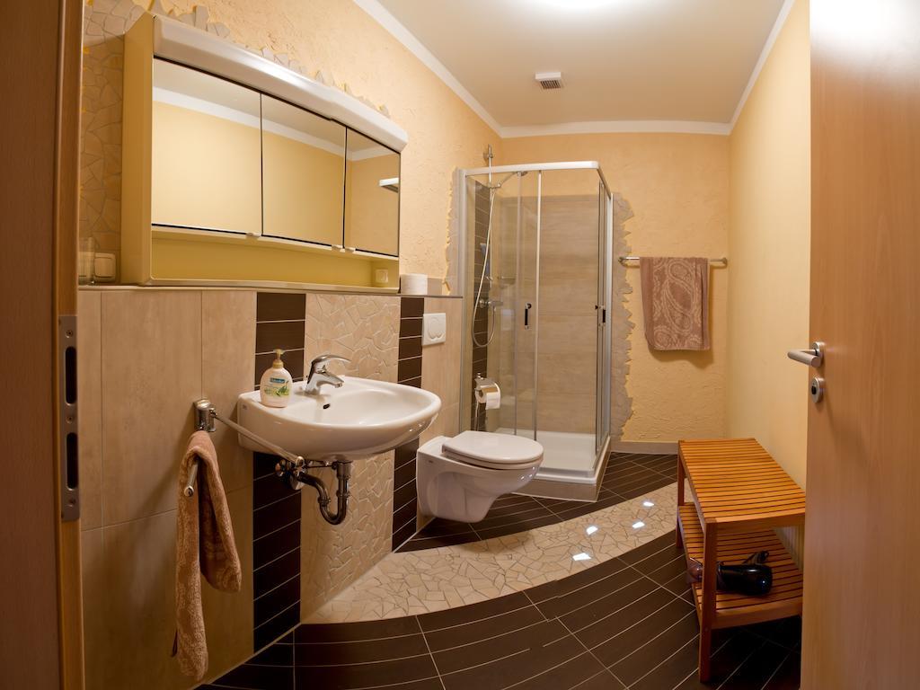 Almehof Thoene Bueren  Chambre photo